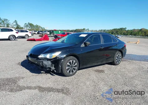 2016 Toyota Camry Le z USA, uszkodzony, nr VIN 4T1BF1FK9GU129729